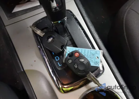 2011 Ford Fusion Se z USA, uszkodzony, nr VIN 3FAHP0HA7BR249531